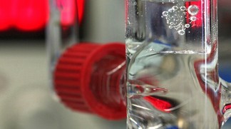 Hydrogen bubbles � Alain Herzog