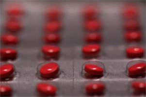 Drug regulations work to cut 'ice' use