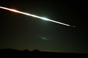 Hayabusa re-entering the atmosphere