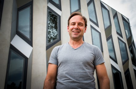 Mick Sherburn outside the Research School of Chemistry