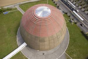 CERN experiment brings precision to a cornerstone of particle physics