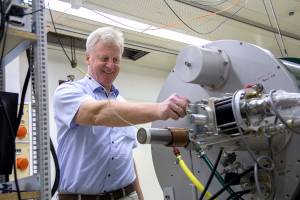 New Material Breaks World Record Turning Heat into Electricity