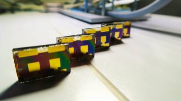 Perovskite solar cells tested for real-world performance - in the lab