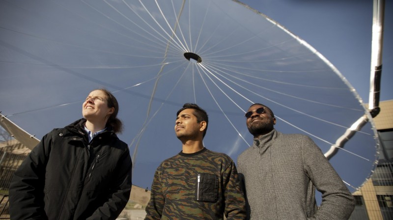 Sophia Haussener, Saurabh Tembhurne et Fredy Nandjou� Marc Delachaux / 2019 EPFL