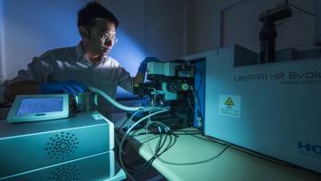 Say 'bye bye' to faulty mobile phones and solar cells