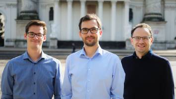 Sticky Electrons: When Repulsion turns into Attraction