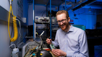 World's first room-temp quantum computer set for release