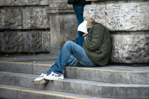 Cancer among people experiencing homelessness
