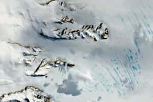 Cold ice shelves Antarctica more vulnerable than previously thought