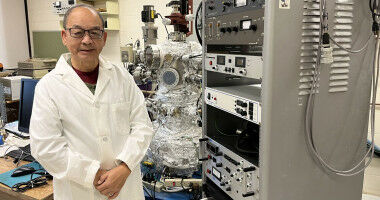 New nanomaterial may solve long-standing fuel cell issue