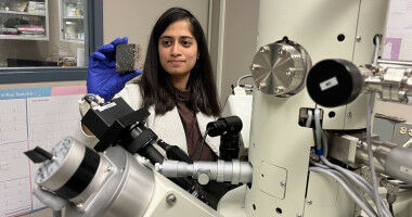 Meteorite impact leaves rare rocks and evidence of extreme heat at remote lake in Quebec