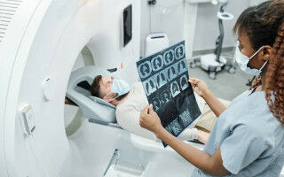 UK cancer treatment falls behind other countries