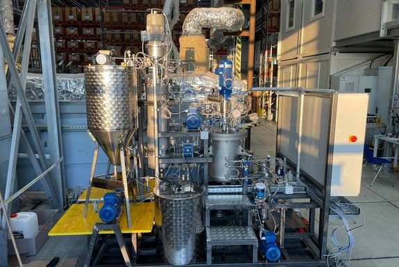 � TU Wien 1/4 images 5 kilowatt model of the thermochemical energy storage syste