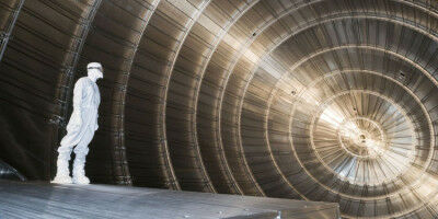 KATRIN weighs neutrinos more precisely than ever