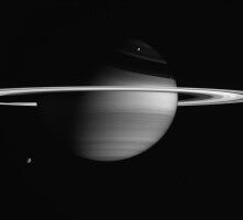 Saturn's Moon Emits Organic Compounds