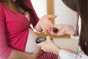 Gestational diabetes: a new option for automatic blood glucose measurement