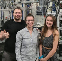 Supercapacitors precisely illuminated