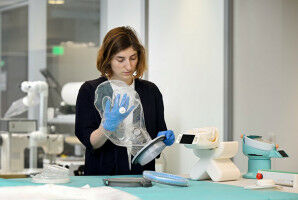 A better incubator with amniotic fluid