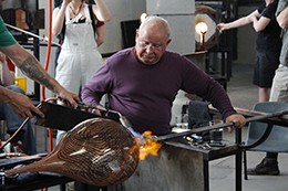 Lino Tagliapietra. Photo by Katharine Pierce.