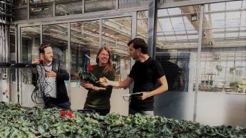 After a digital reboot, IGLUNA is still shooting for the moon