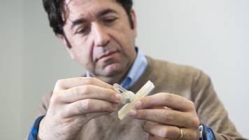 Amputee Feels Texture with a Bionic Fingertip