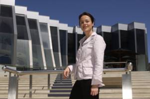 ANU immunologist wins new medical fellowship