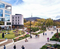 ANU to welcome refugee students as part of pilot program�