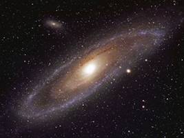 Astronomers ask public to find star clusters in Hubble images