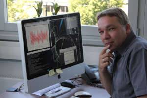 Astronomical award for Manchester scientist