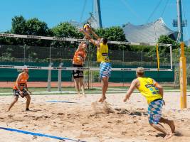 Beach volleyball fever at TUM