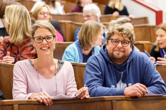 Nicola Birkner and Gregor Poell teach biology at their schools and like to come 
