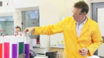 Cambridge academic to give Royal Institution’s Christmas Lectures