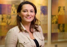 Cancer and treatment side effect: Stronger mother-daughter ties