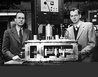 Charles Townes honored during celebration of laser's 50th birthday