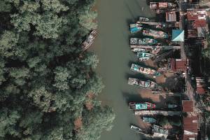 Compliance with Paris Agreement would limit loss of productivity for fishing and agriculture