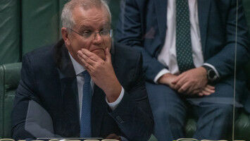 Confidence in Government plunges to new low during COVID-19