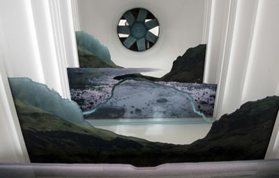 Owen Ramsay&rsquo;s work, Occasional Showers, recreates the experience of standi