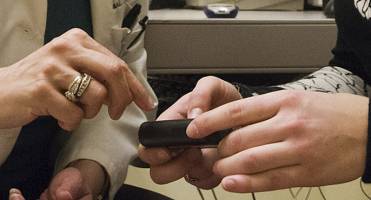 Depression raises diabetics' risk of severe low blood sugar episodes