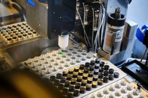 Developing future super-batteries