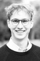 Digital Warfare: Effectively learning to contextualise current affairs