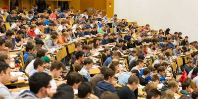 ETH continues to grow - healthcare professions are particularly popular