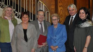 Extensive Book Donation of the Herbert-Batliner European Institute to the University of Salzburg