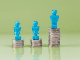 Female pessimism about pay could sustain the gender pay gap