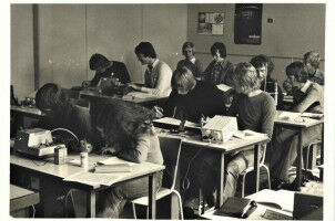 Fifty years of Utrecht radiation practicals at secondary schools