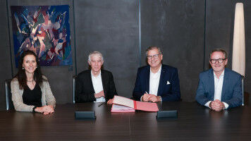 Gaznat and EPFL sign new agreement for cutting carbon emissions