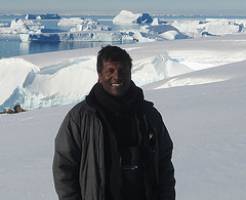 Geoscientist studies Antarctic ice shelf-ocean interaction