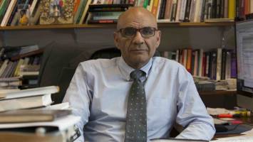 Gives new insight into the state of Iran