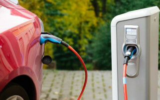 Improving battery efficiency to drive the electric vehicle revolution