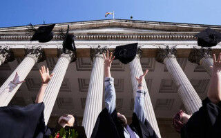 Increased foot traffic around IOE during graduations, 31 August - 13 September 2022