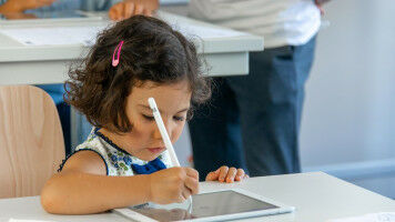 Innovative application helps students learn to write